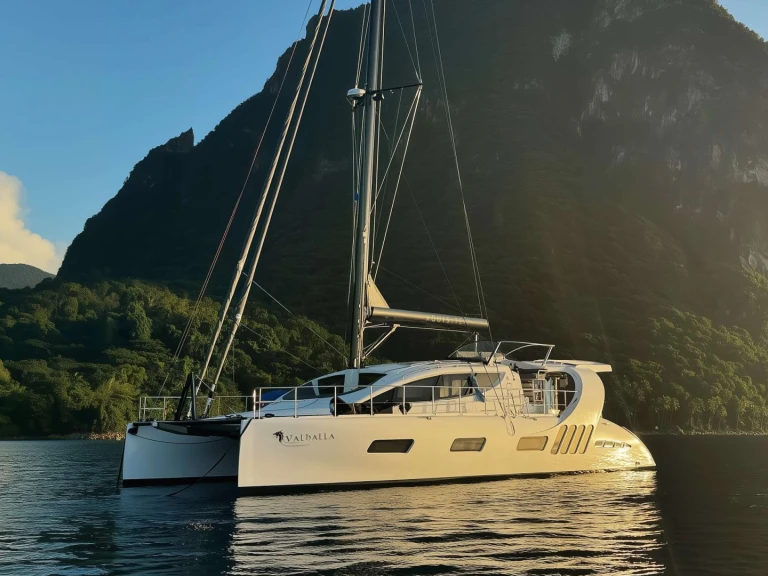 Ein Xquisite Yachts SV Valhalla mieten in Freeport