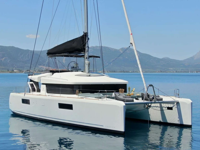 Yacht mit oder ohne Skipper Lagoon mieten in Álimos