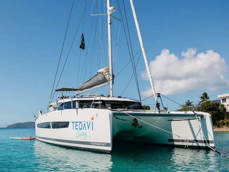 Vermietung Yacht Fountaine Pajot mit Führerschein