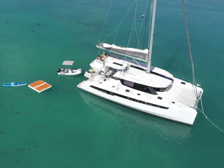 Vermietung Yacht Leopard mit Führerschein