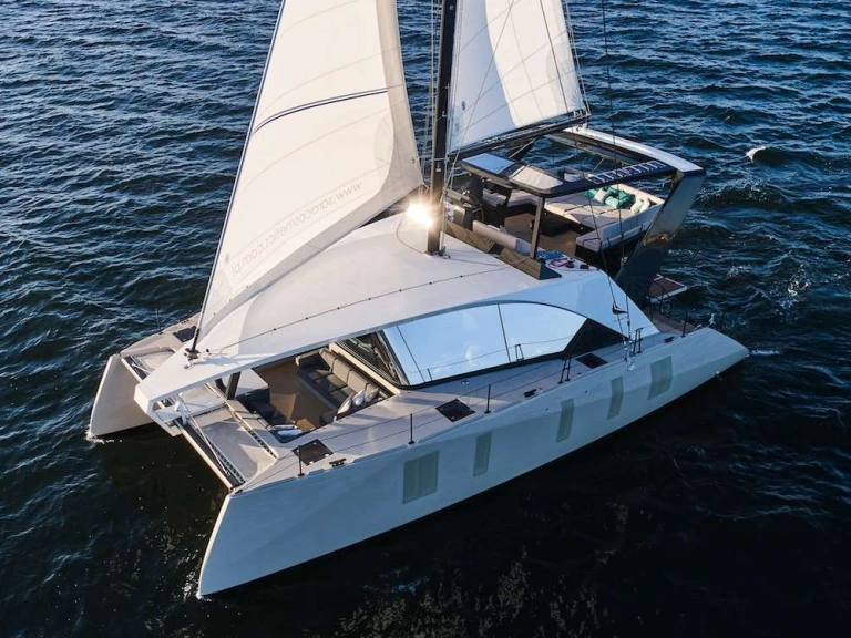 Vermietung Yacht Wave Catamarans mit Führerschein