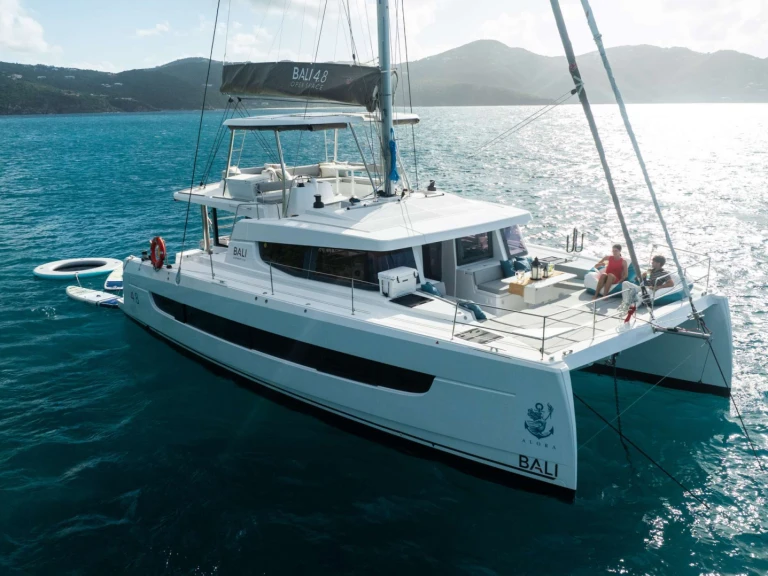 Vermietung Yacht Bali mit Führerschein