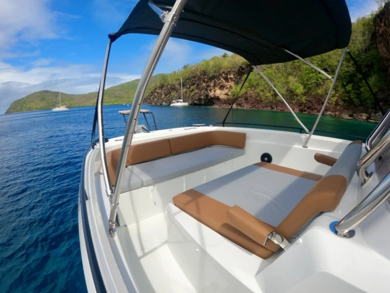 Boot mieten Les Trois-Îlets günstig Flyer 9