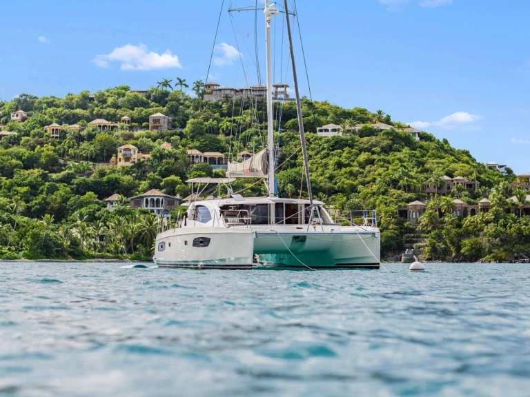 Bootsverleih Leopard BLACKFISK Saint Thomas Island Samboat