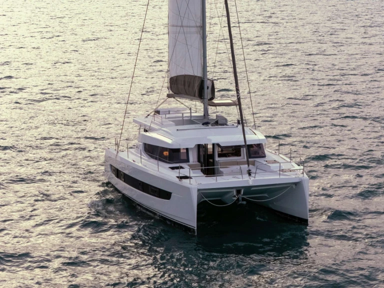 Vermietung Yacht Bali mit Führerschein