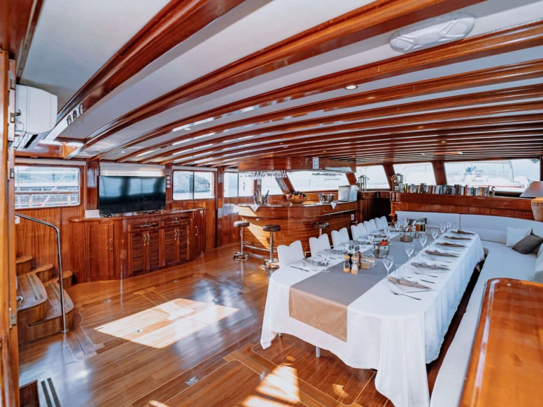 Custom Gulet-Motor Sailor Lycian Queen mieten Fethiye