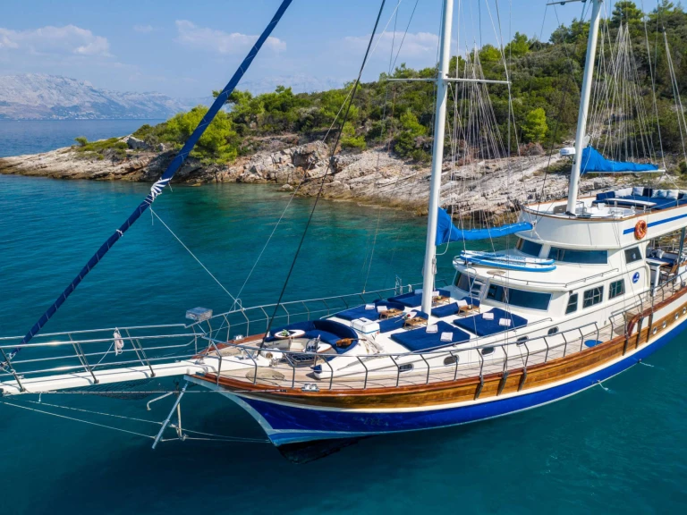 Yacht mieten in Split zum besten Preis