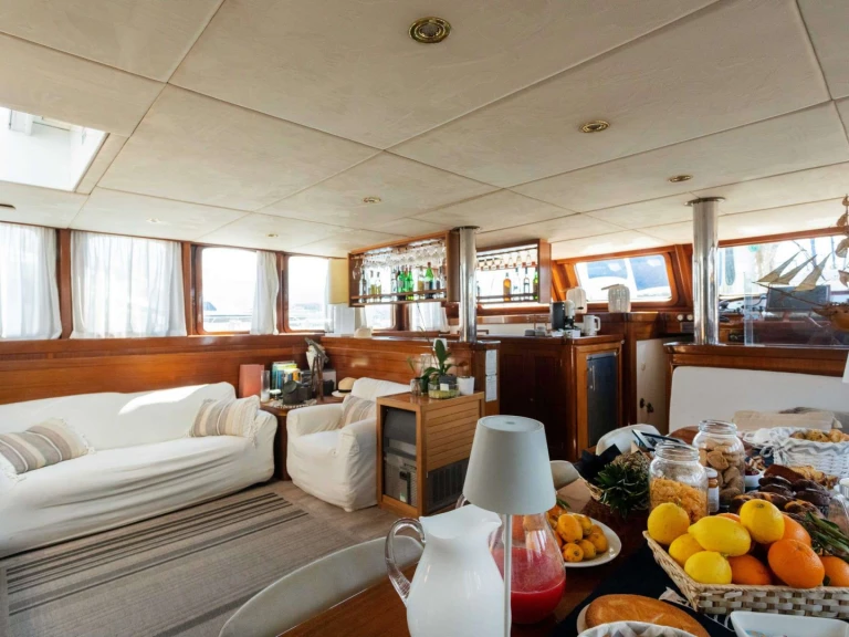 Yacht mit oder ohne Skipper Ege Yat mieten in Capo d'Orlando