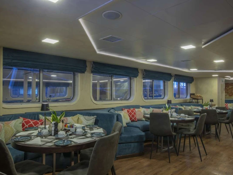 Yacht mieten in Neapel - Custom Harmony V
