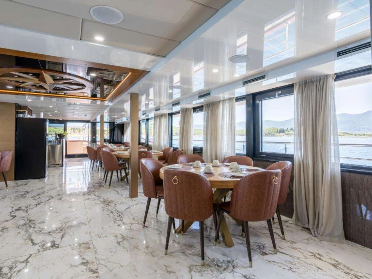 Yacht mieten in Split zum besten Preis