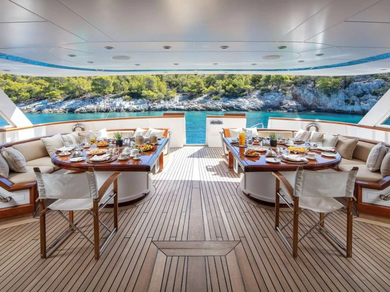 Feadship Kassandra mieten Athen