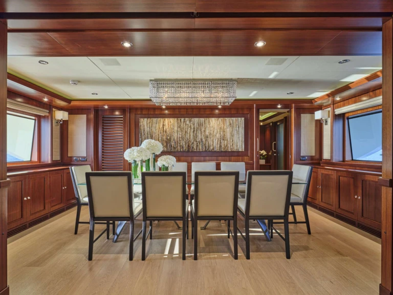 CRN Ancona PALATIAL mieten Athen
