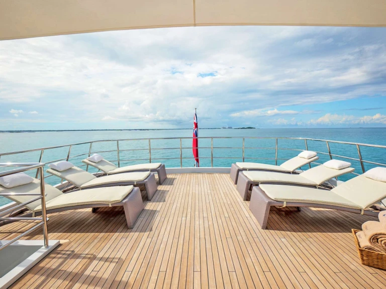 Yacht mit oder ohne Skipper Feadship mieten in Nassau