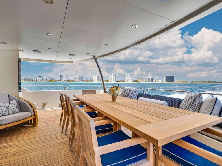 YachtCharter in Miami - Sunseeker Natural 9 auf SamBoat