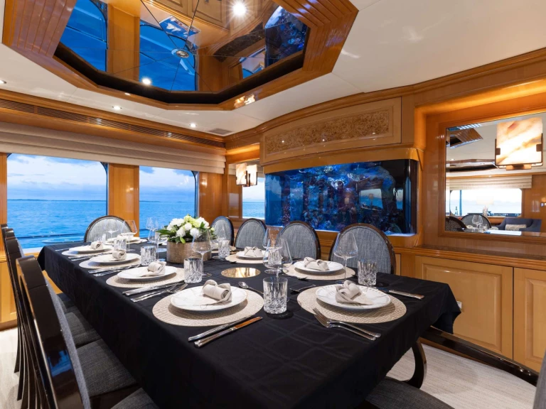 Ein Christensen SeaQuest mieten in Bahamas