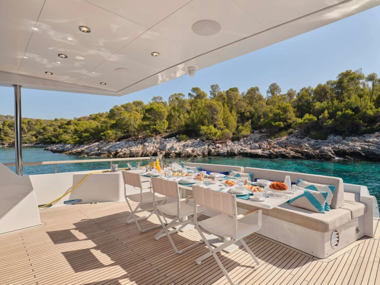 Yacht mieten in Athen zum besten Preis