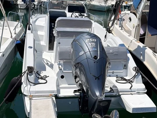Bootsverleih Idea Marine Idea 70.2 Brindisi Port Samboat