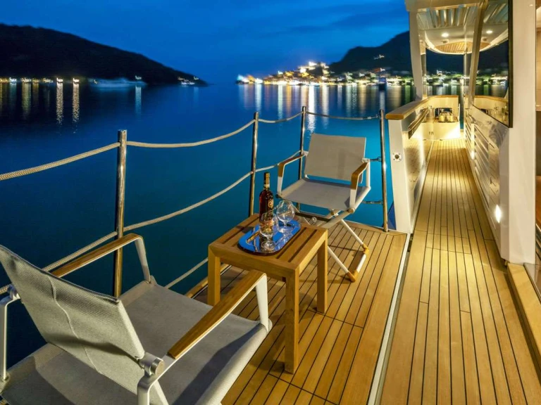 San Lorenzo ANYTHING GOES V mieten La Spezia