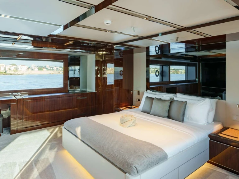 Yacht mieten in Antibes - Riva BELLA DONNA