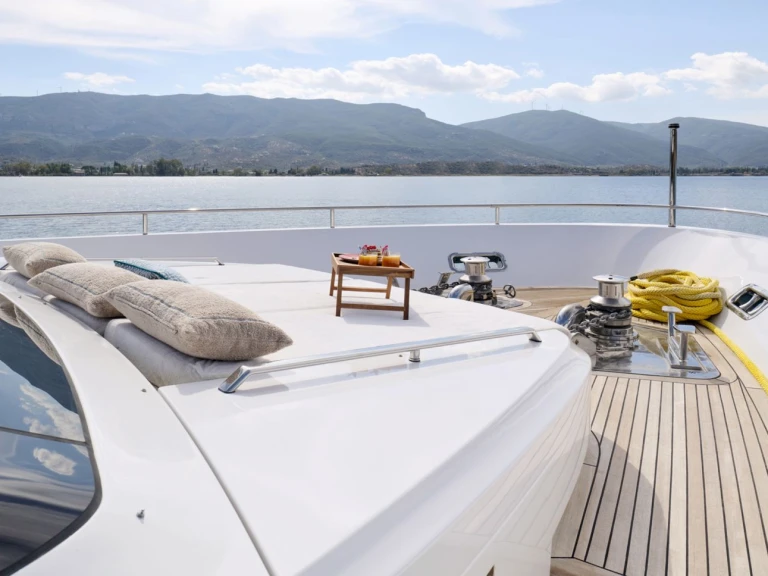 Yacht mieten in Athen zum besten Preis