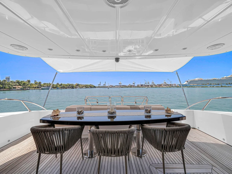 Yacht mieten in Miami zum besten Preis