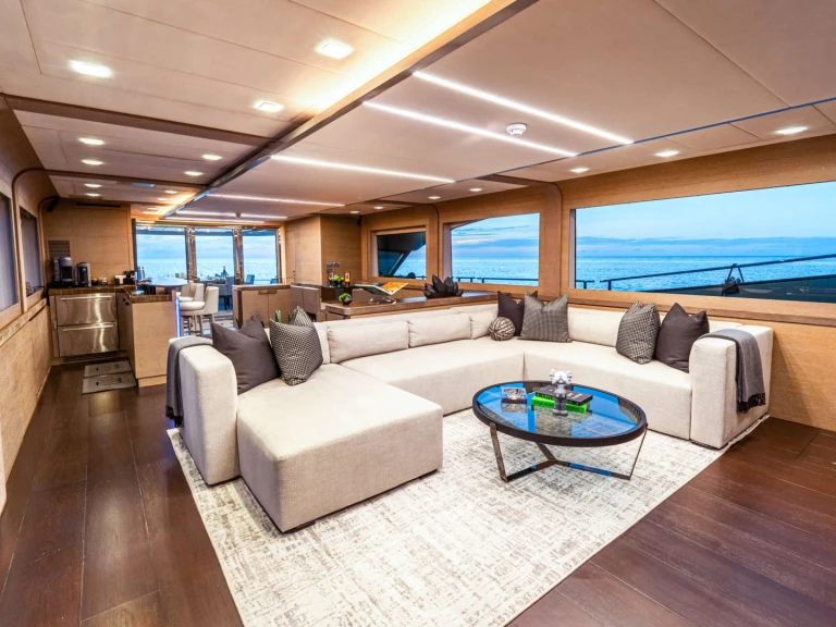 YachtCharter in Bahamas - MonteCarloYachts CIELO NERO auf SamBoat