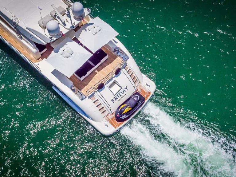 Vermietung Yacht Cantieri Dell'Arno mit Führerschein