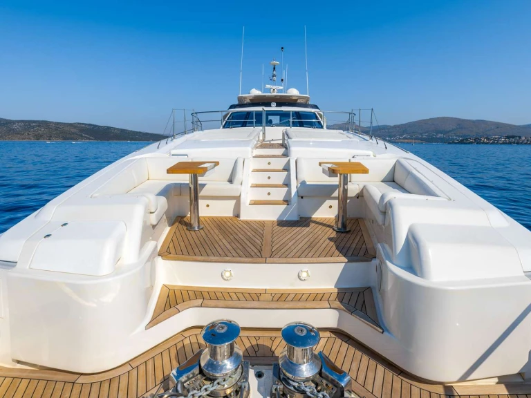 Vermietung Yacht Ferretti mit Führerschein