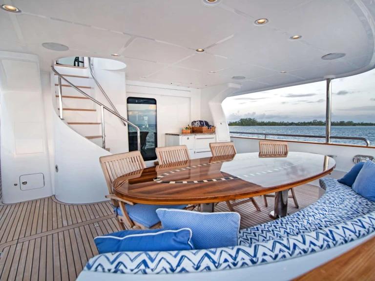 Boot mieten Bahamas günstig VIVIERAE II