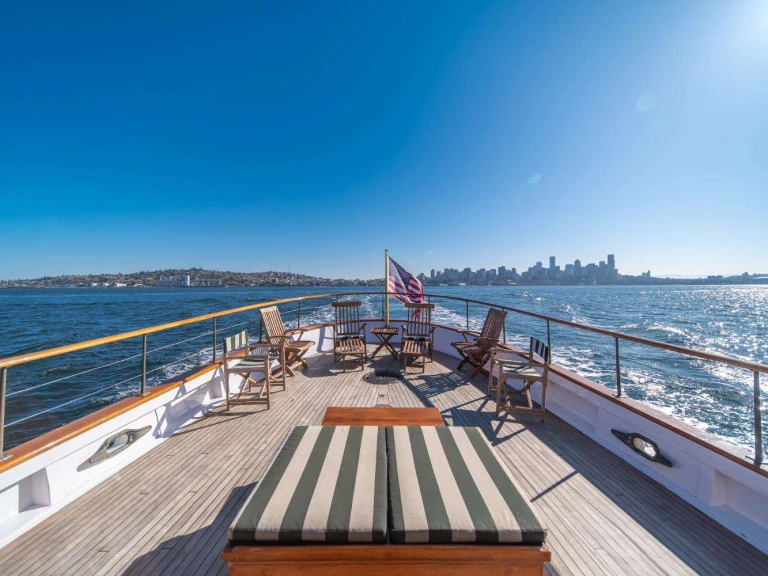 Bootsverleih Custom BLUE PETER Seattle Samboat