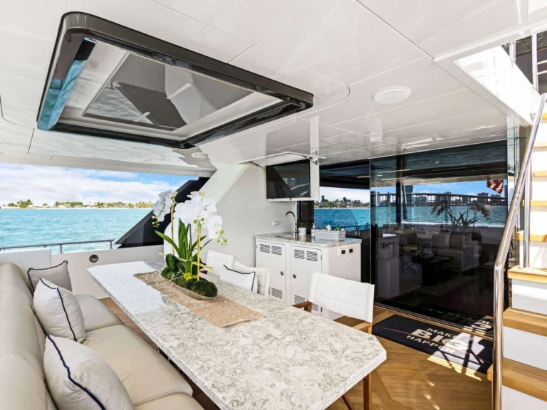 Vermietung Yacht Ocean alexander mit Führerschein