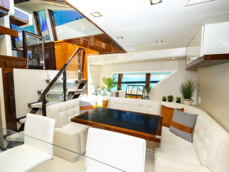 Lazzara NEW LIFE mieten Nassau