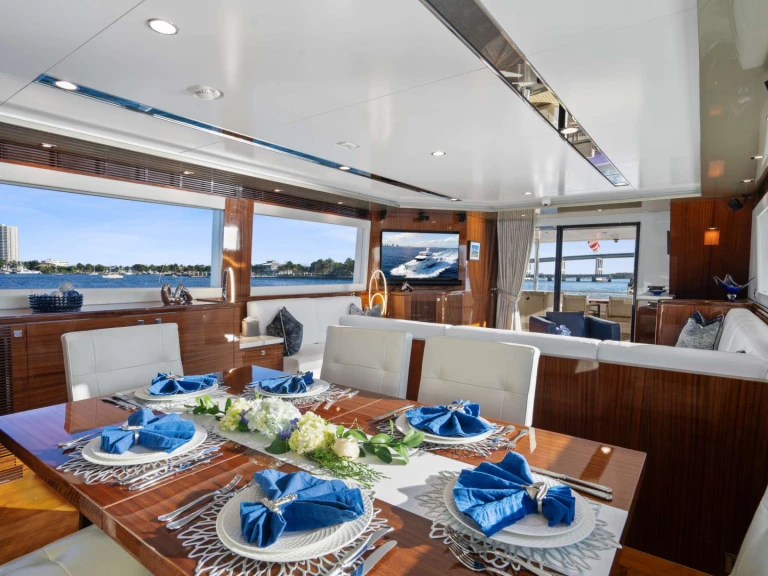 Bootsverleih Horizon PILOT LOUNGE Jupiter Samboat