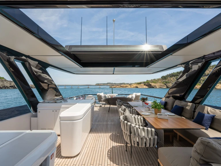 Yacht mit oder ohne Skipper Ferretti mieten in Castellammare di Stabia