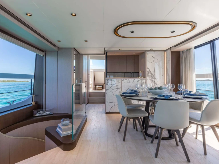 Vermietung Yacht Ferretti mit Führerschein