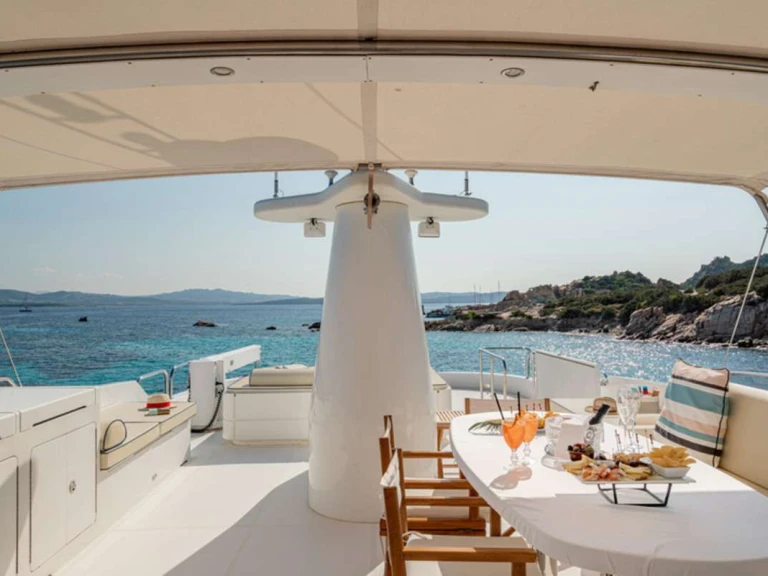 YachtCharter in Olbia - Custom SHANGRA auf SamBoat