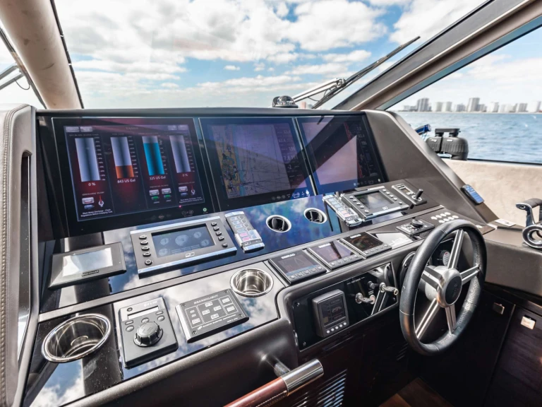 YachtCharter in Boston - Sunseeker GOLDEN OURS auf SamBoat