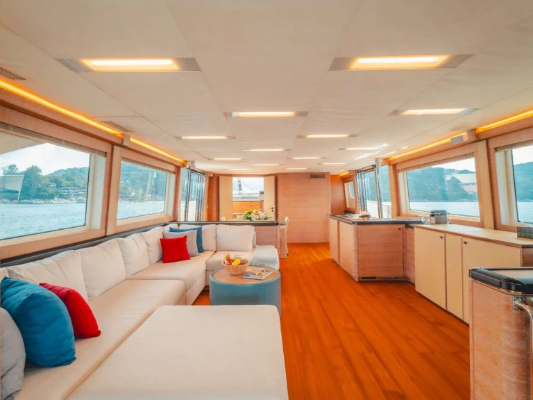 Ein MonteCarloYachts BAYC Asia mieten in Phuket