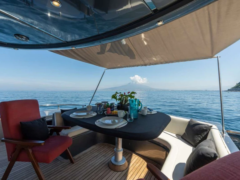 Yacht mit oder ohne Skipper  mieten in Castellammare di Stabia