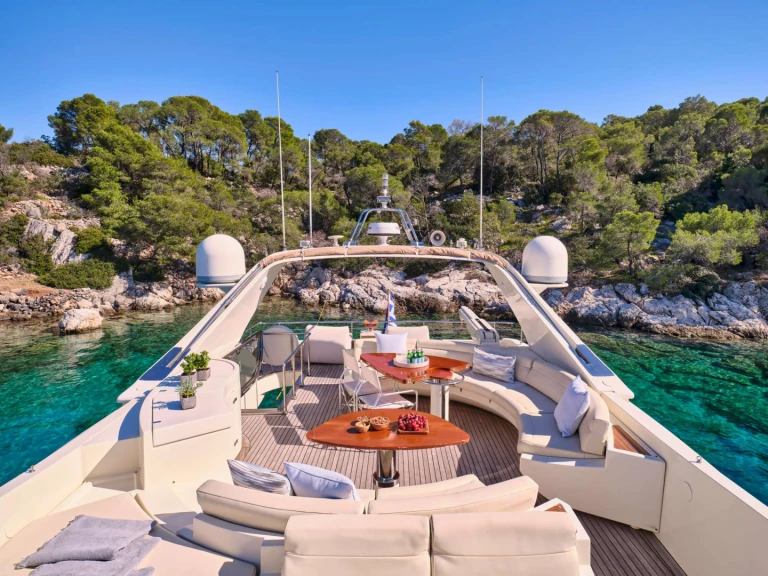 Yacht mieten in Athen zum besten Preis
