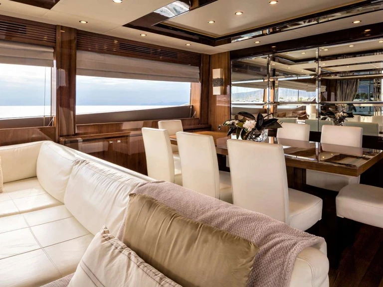 Yacht mieten in Athen zum besten Preis