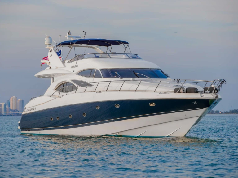 Yacht mieten in Miami Beach zum besten Preis