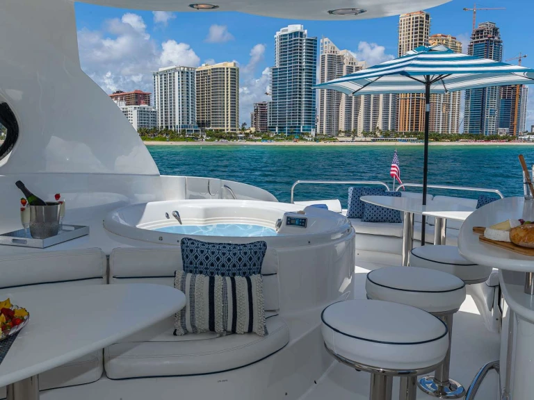 Yacht mieten in Miami - Lazzara Finally-Aphrodite