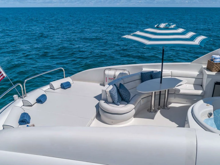 Bootsverleih Lazzara Finally-Aphrodite Miami Samboat