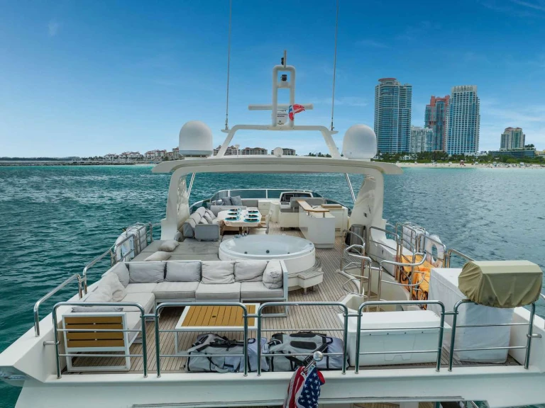 Yacht mieten in Bahamas - Azimut Sky
