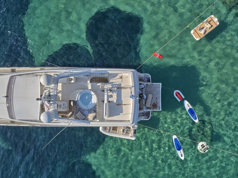 Boot mieten Athen günstig JULIE M