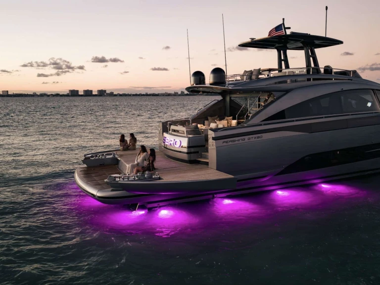 Yacht mit oder ohne Skipper Pershing mieten in Suffolk County