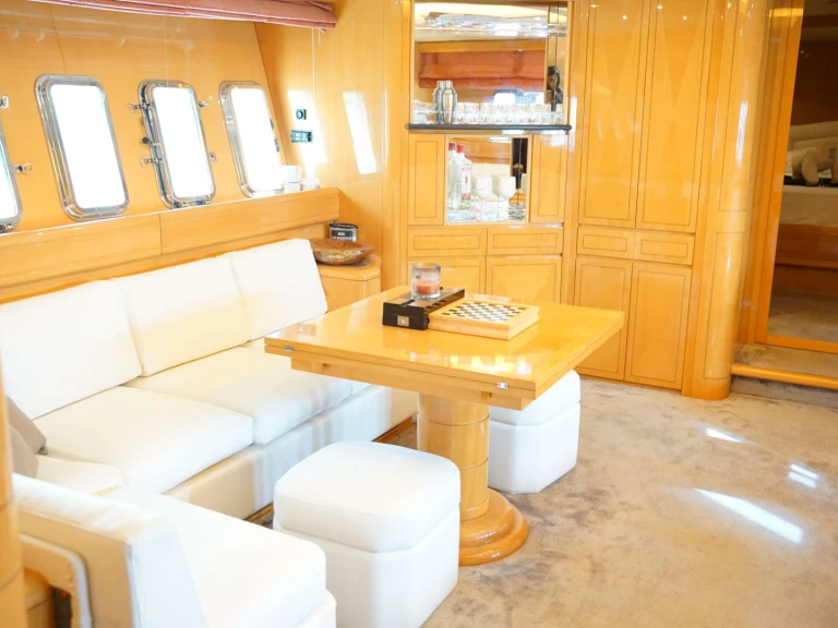 Yacht mieten in Miami Beach - Mangusta The Gorilla