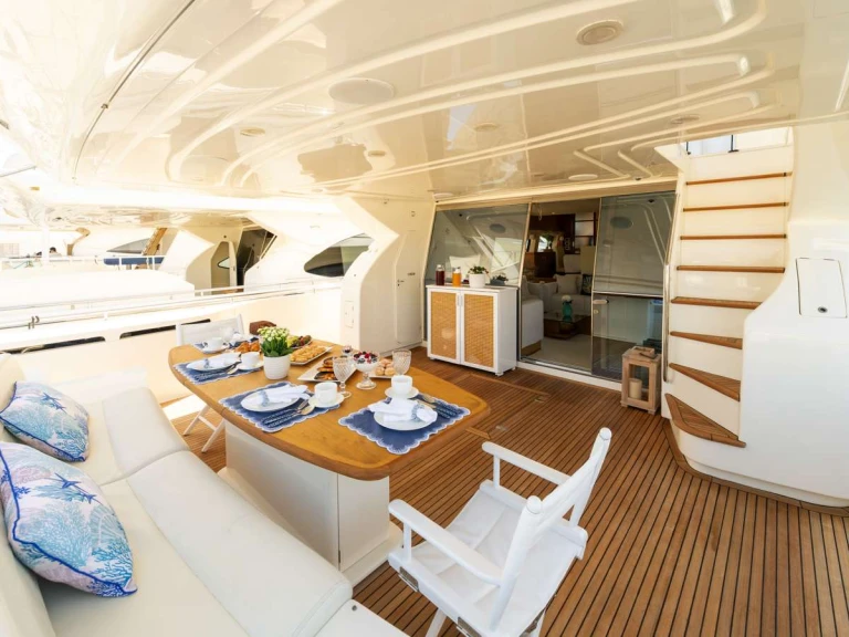 Yacht mit oder ohne Skipper Ferretti mieten in Athen