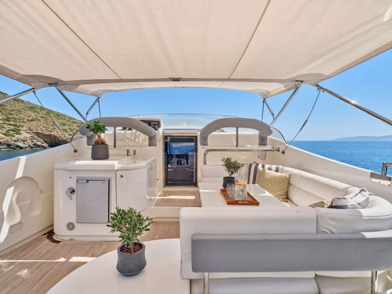 Bootsverleih Ferretti APEΙRON BLUE Lavrion Samboat
